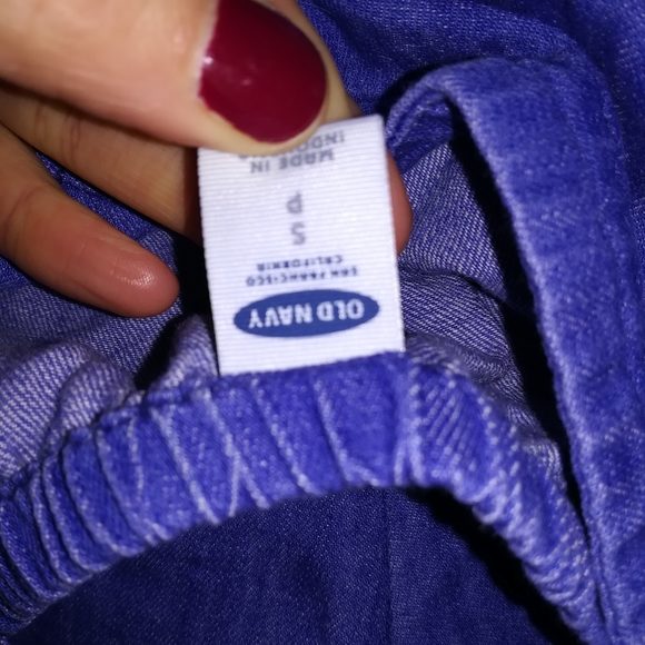 Old Navy Chambray Jumpsuit - Picture 4 of 6